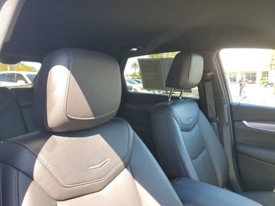 2022 Cadillac XT5 Luxury