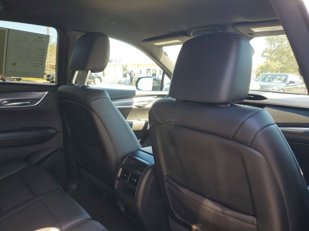 2022 Cadillac XT5 Luxury