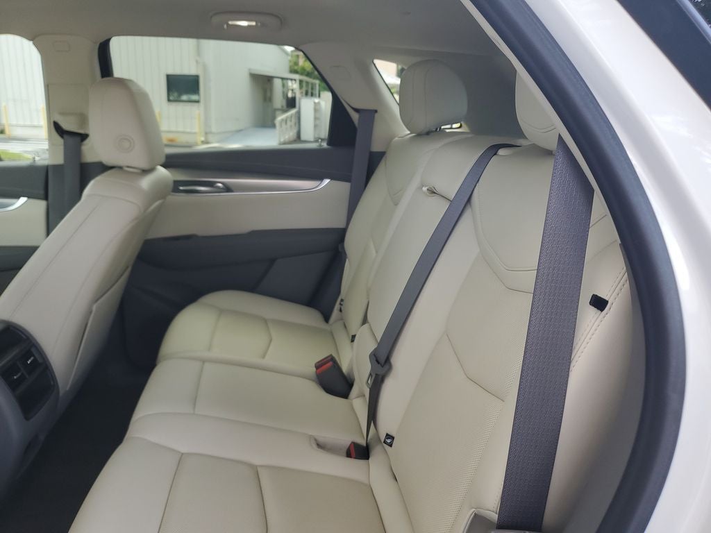 2021 Cadillac XT5 FWD Premium Luxury