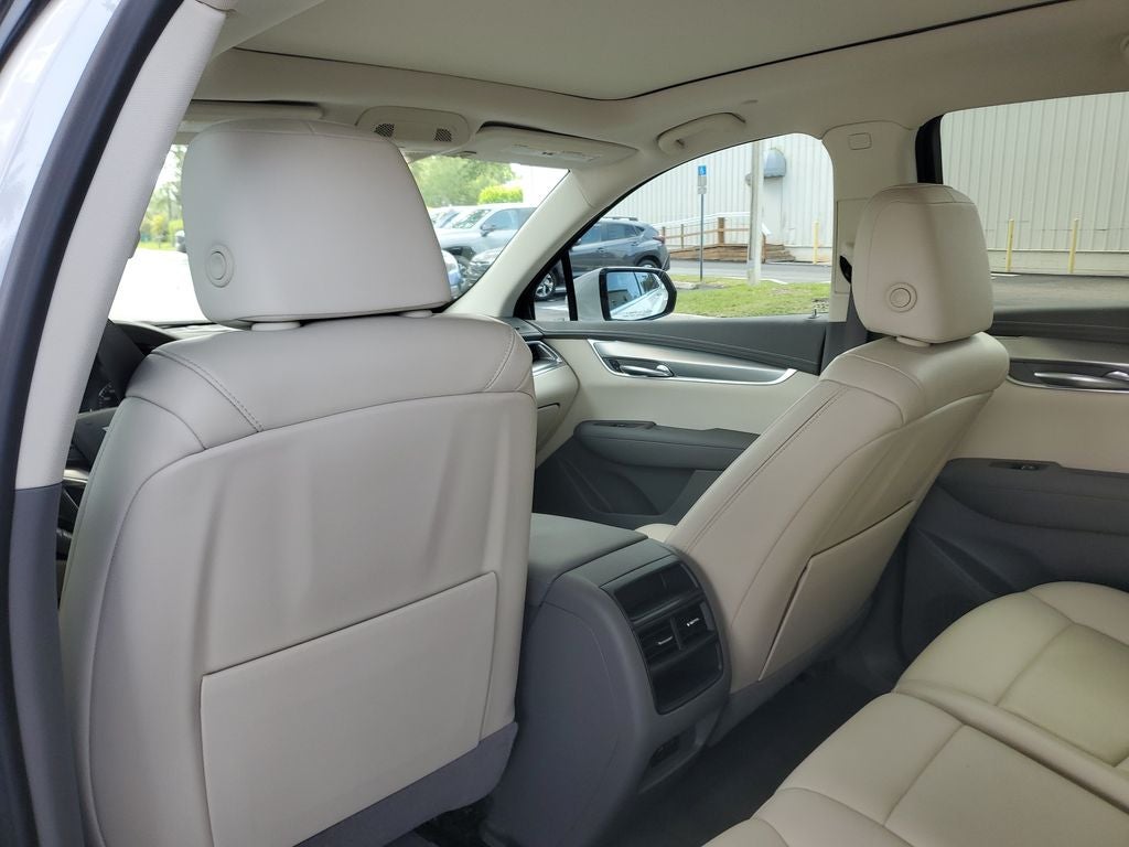 2021 Cadillac XT5 FWD Premium Luxury