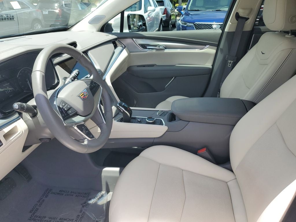 2023 Cadillac XT5 Premium Luxury