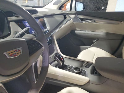 2023 Cadillac XT5 Premium Luxury