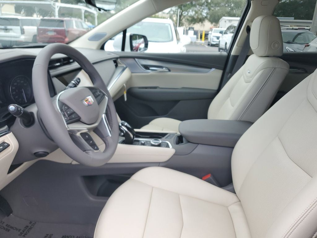 2025 Cadillac XT5 Premium Luxury