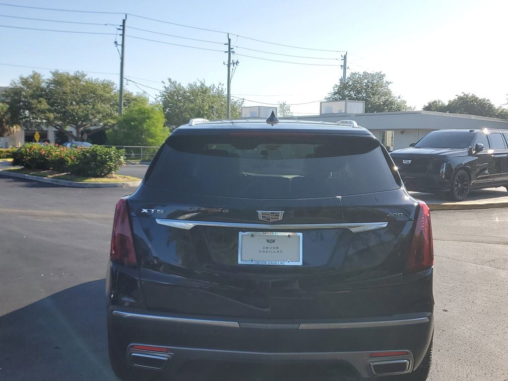 2021 Cadillac XT5 FWD Premium Luxury