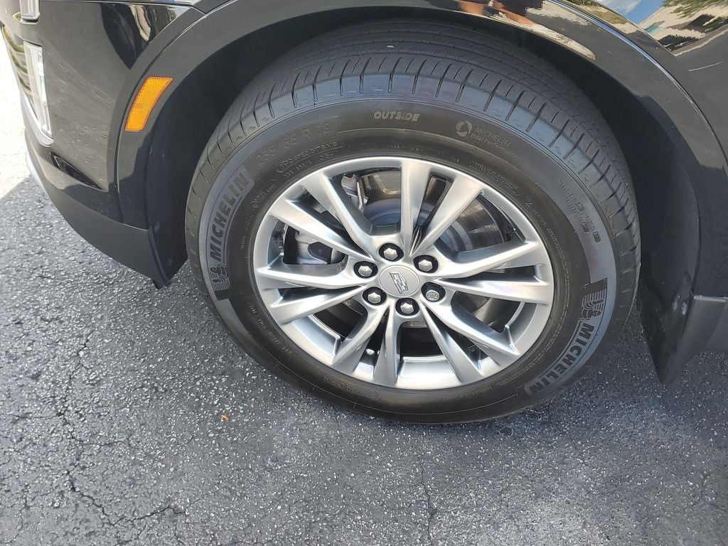 2022 Cadillac XT5 Premium Luxury