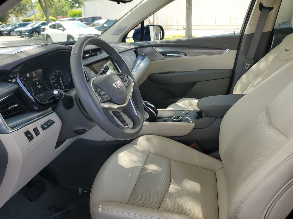 2024 Cadillac XT5 Premium Luxury