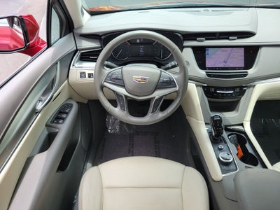 2022 Cadillac XT5 Premium Luxury