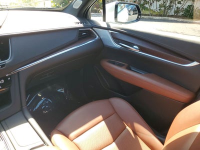 2023 Cadillac XT5 Premium Luxury