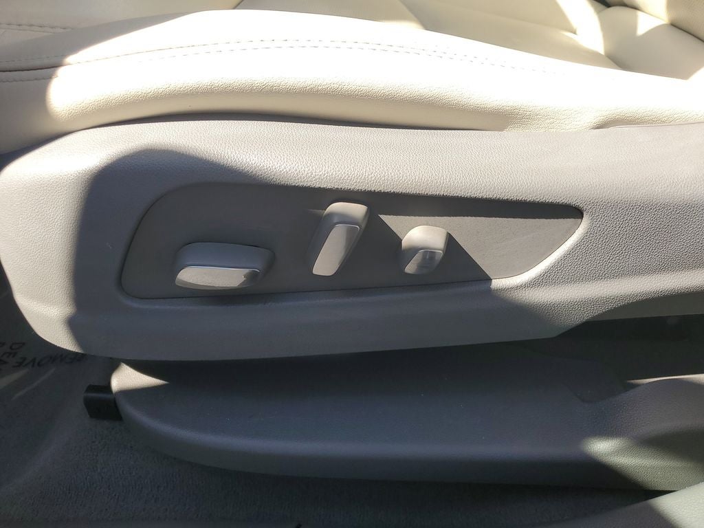 2018 Cadillac XT5 Luxury FWD