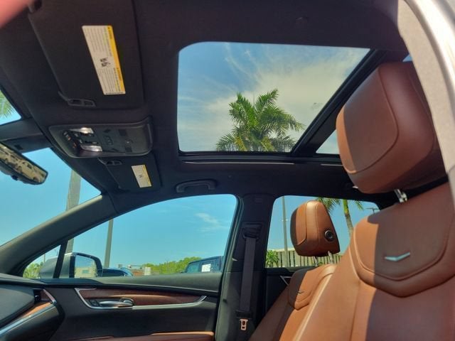2021 Cadillac XT5 FWD Premium Luxury