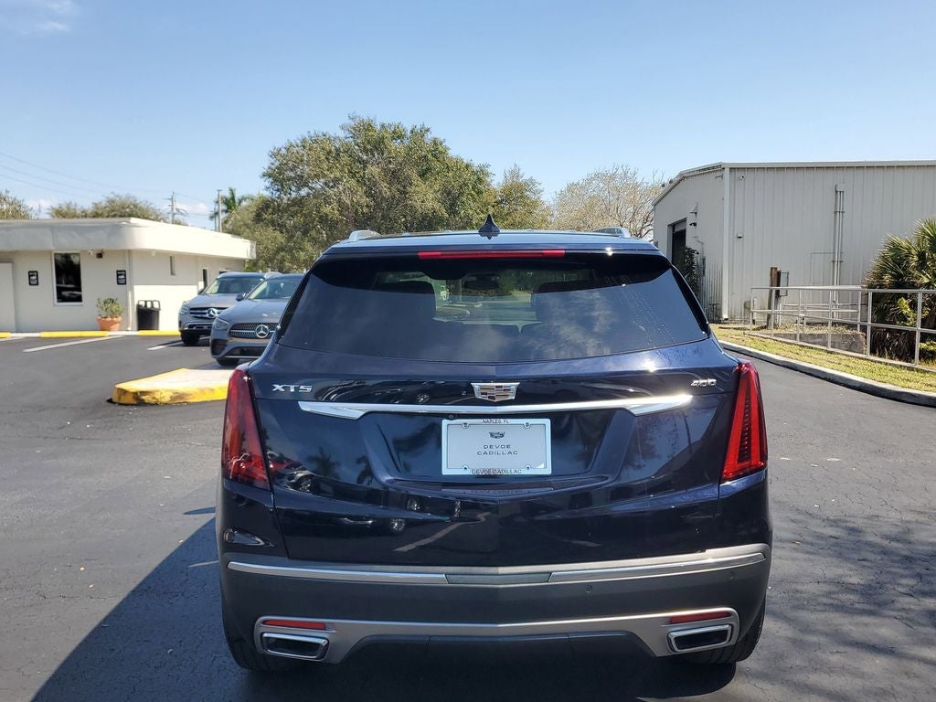 2021 Cadillac XT5 FWD Premium Luxury