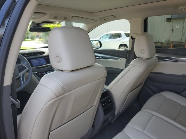 2021 Cadillac XT5 FWD Premium Luxury