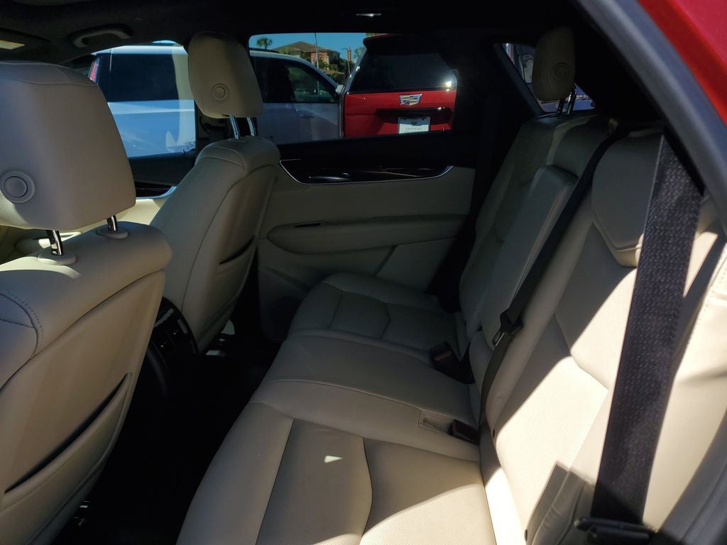 2017 Cadillac XT5 Premium Luxury FWD