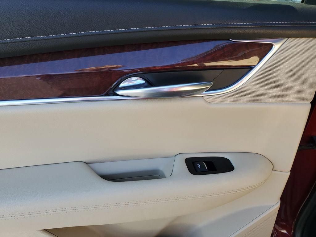 2017 Cadillac XT5 Premium Luxury FWD