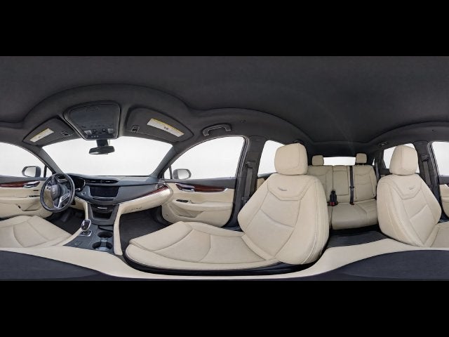 2018 Cadillac XT5 Luxury FWD