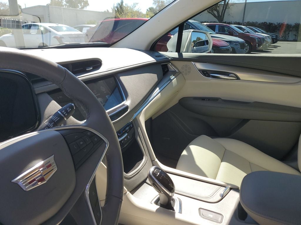 2019 Cadillac XT5 Luxury FWD