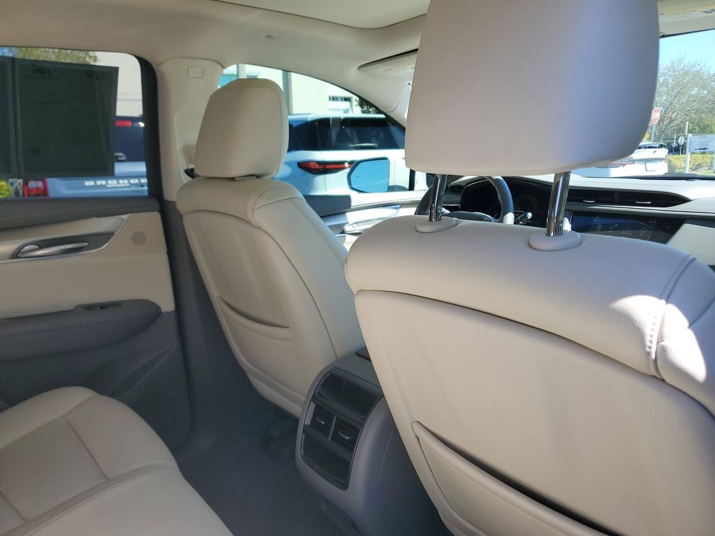 2019 Cadillac XT5 Luxury FWD