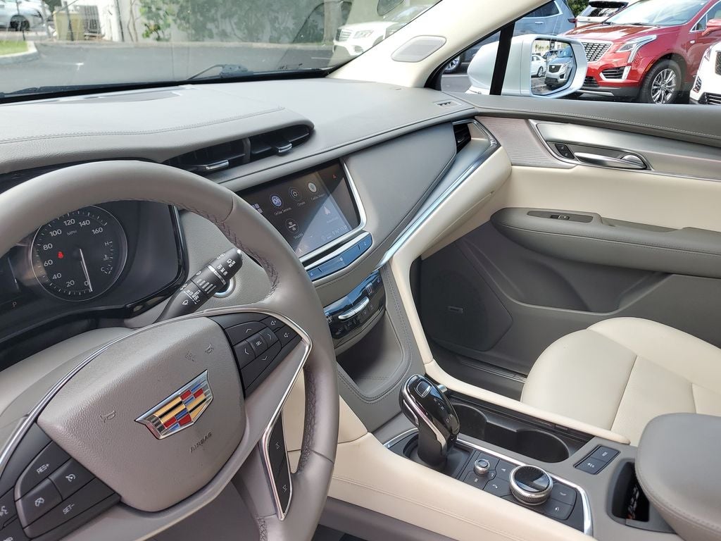 2020 Cadillac XT5 Premium Luxury FWD