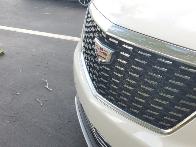 2023 Cadillac XT5 FWD Premium Luxury
