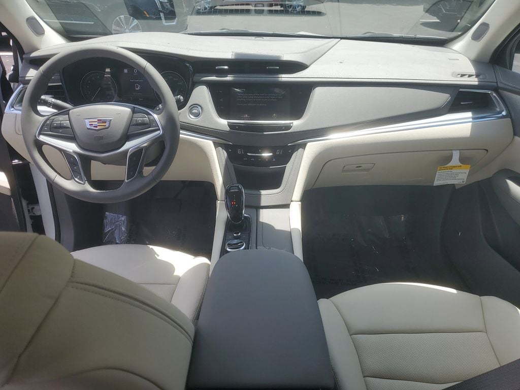 2025 Cadillac XT5 Premium Luxury