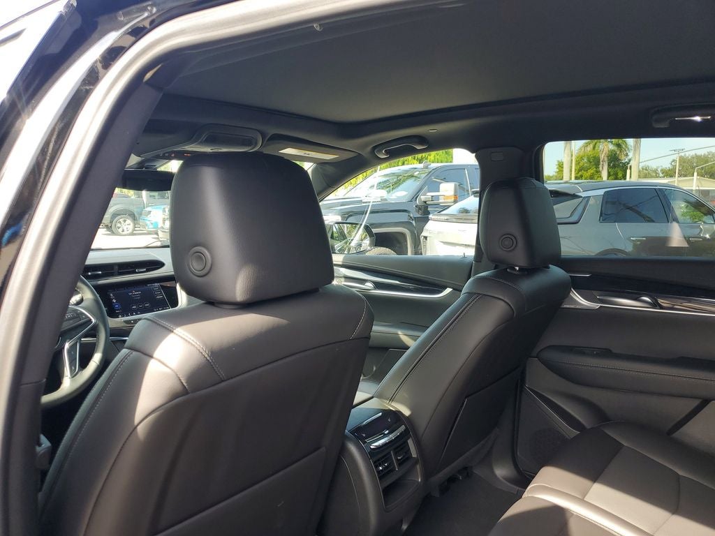 2025 Cadillac XT5 Premium Luxury