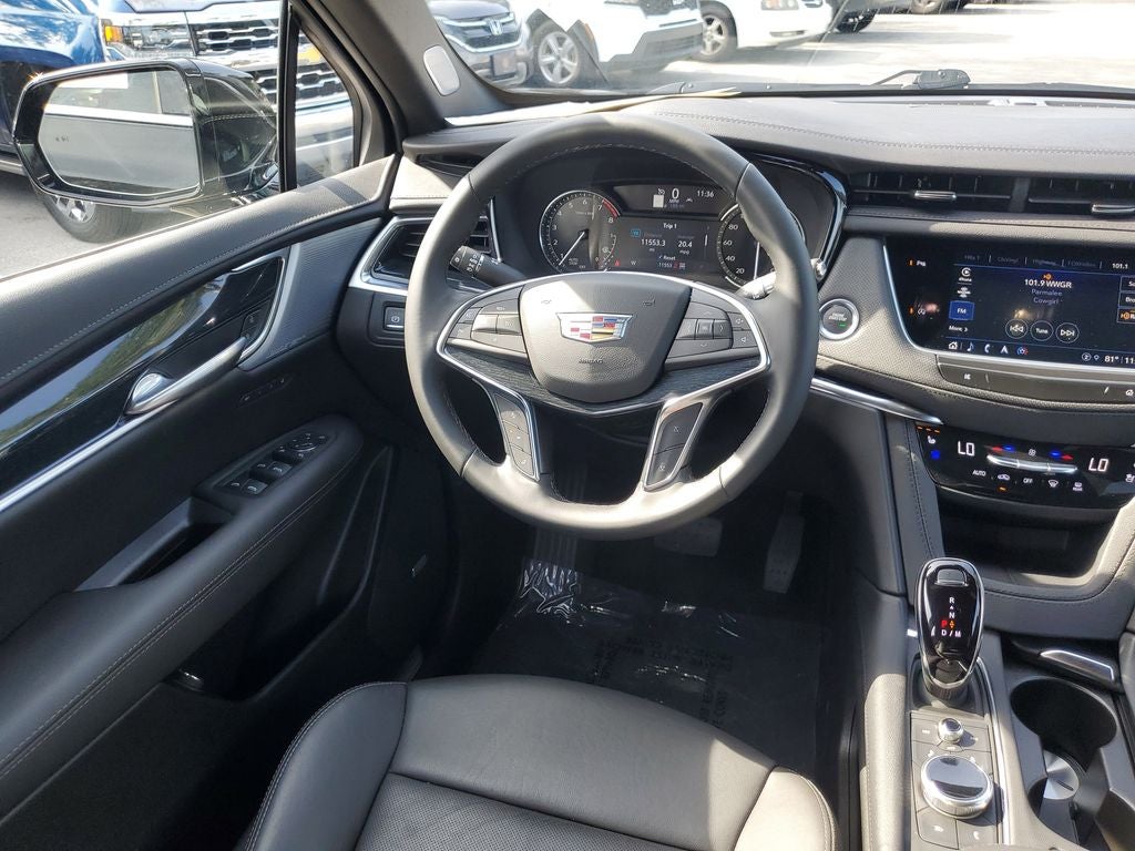 2025 Cadillac XT5 Premium Luxury