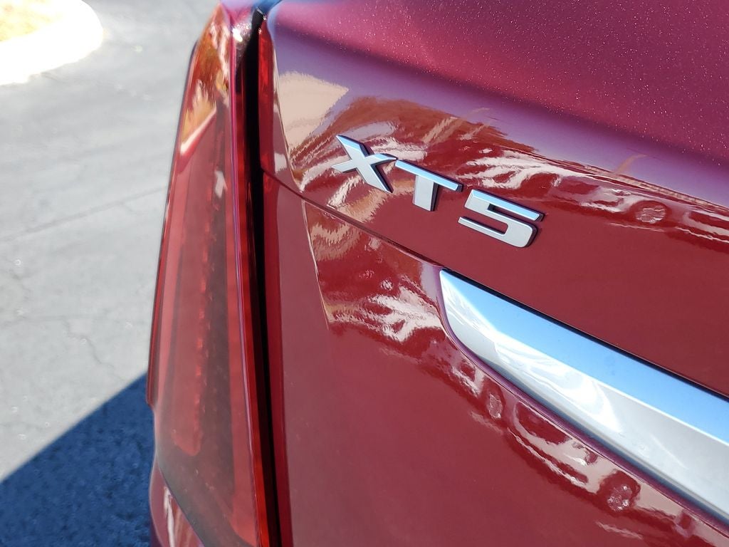 2020 Cadillac XT5 Premium Luxury