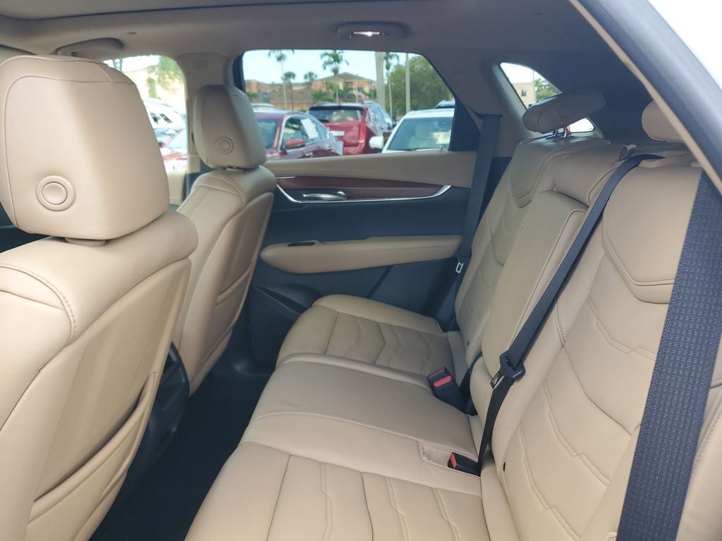 2017 Cadillac XT5 Platinum AWD
