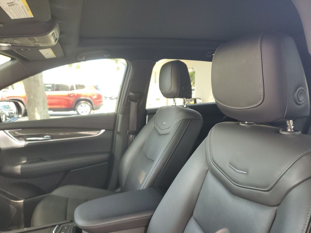 2022 Cadillac XT5 Sport