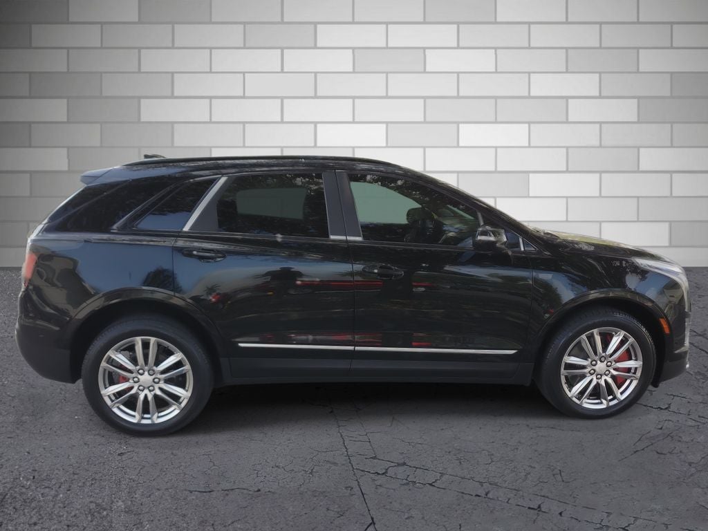 2022 Cadillac XT5 Sport