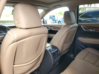 2019 Cadillac XT5 Platinum AWD