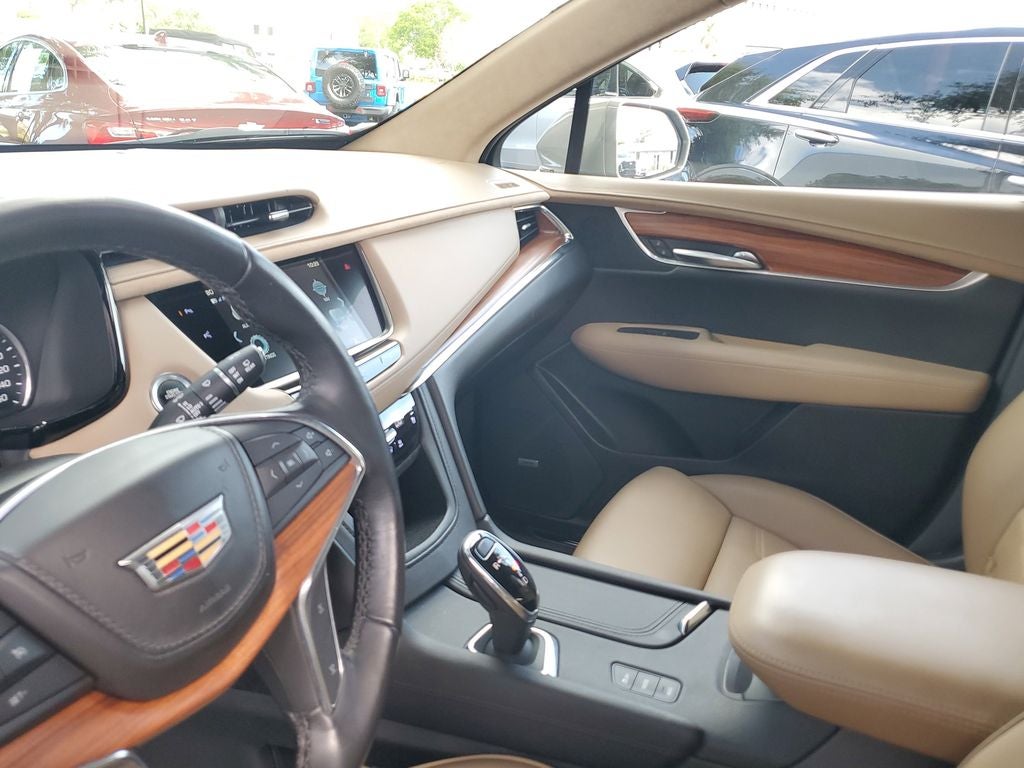 2019 Cadillac XT5 Platinum AWD