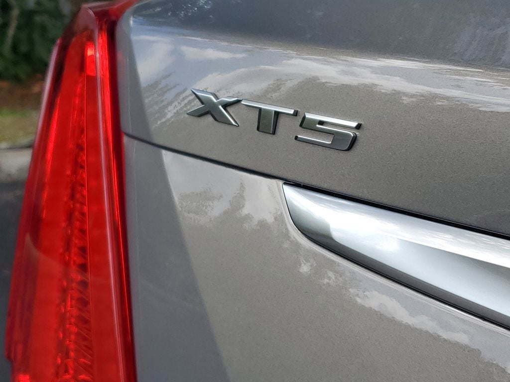 2019 Cadillac XT5 Platinum AWD