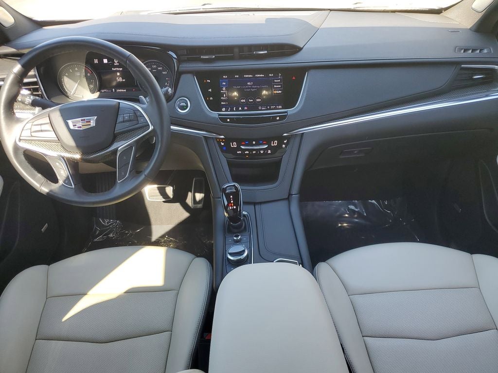 2023 Cadillac XT5 Sport