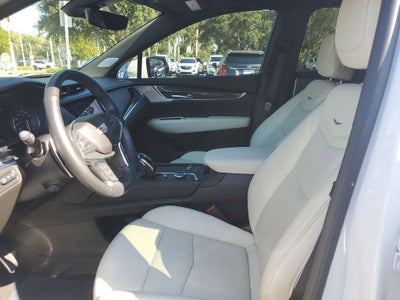 2023 Cadillac XT5 Sport