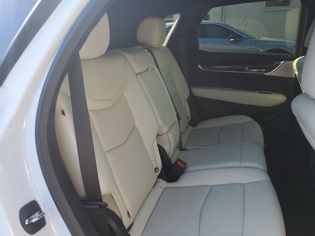 2023 Cadillac XT5 Sport