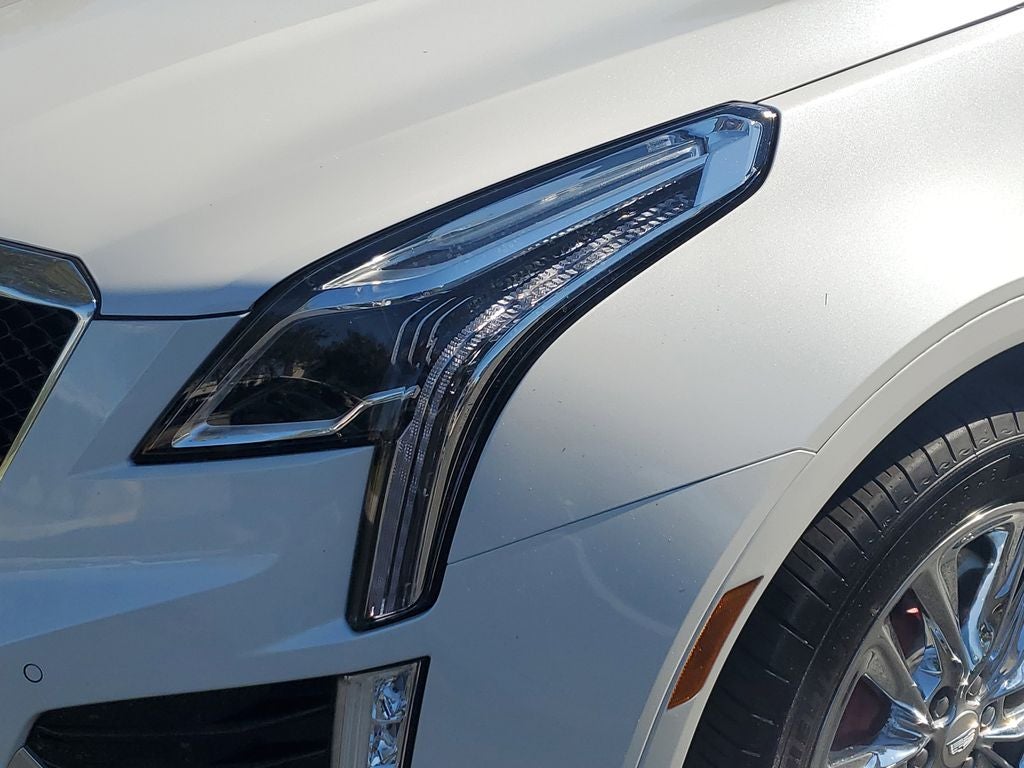 2023 Cadillac XT5 Sport