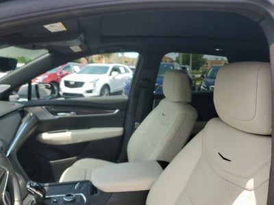 2023 Cadillac XT5 Sport