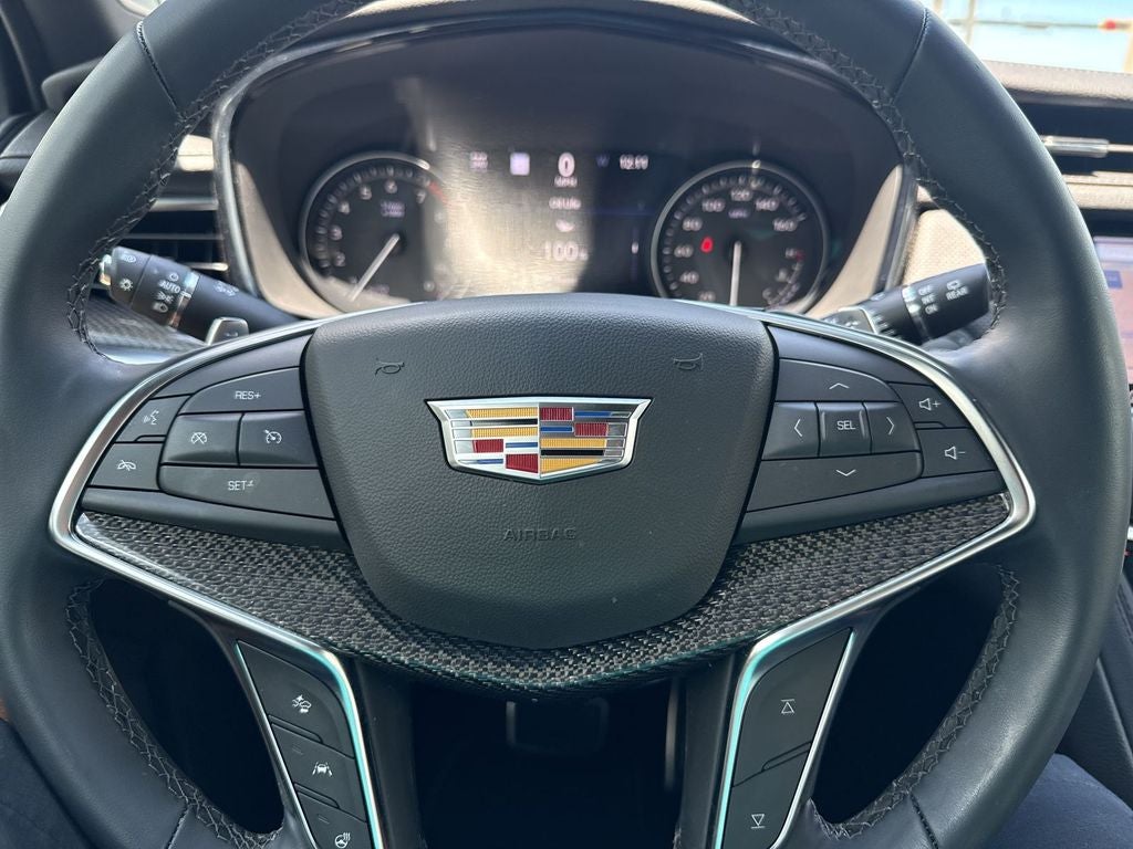 2026 Cadillac XT5 Sport