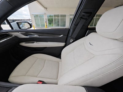 2026 Cadillac XT5 Sport