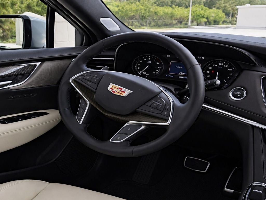 2026 Cadillac XT5 Sport
