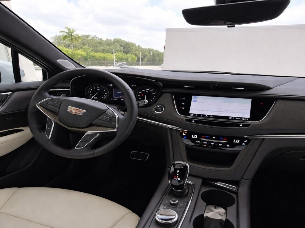 2026 Cadillac XT5 Sport