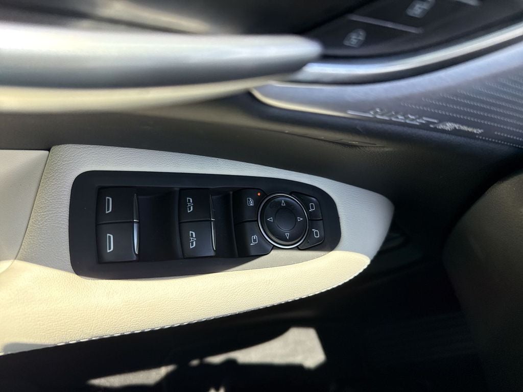 2026 Cadillac XT5 Sport