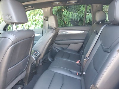 2025 Cadillac XT6 Luxury