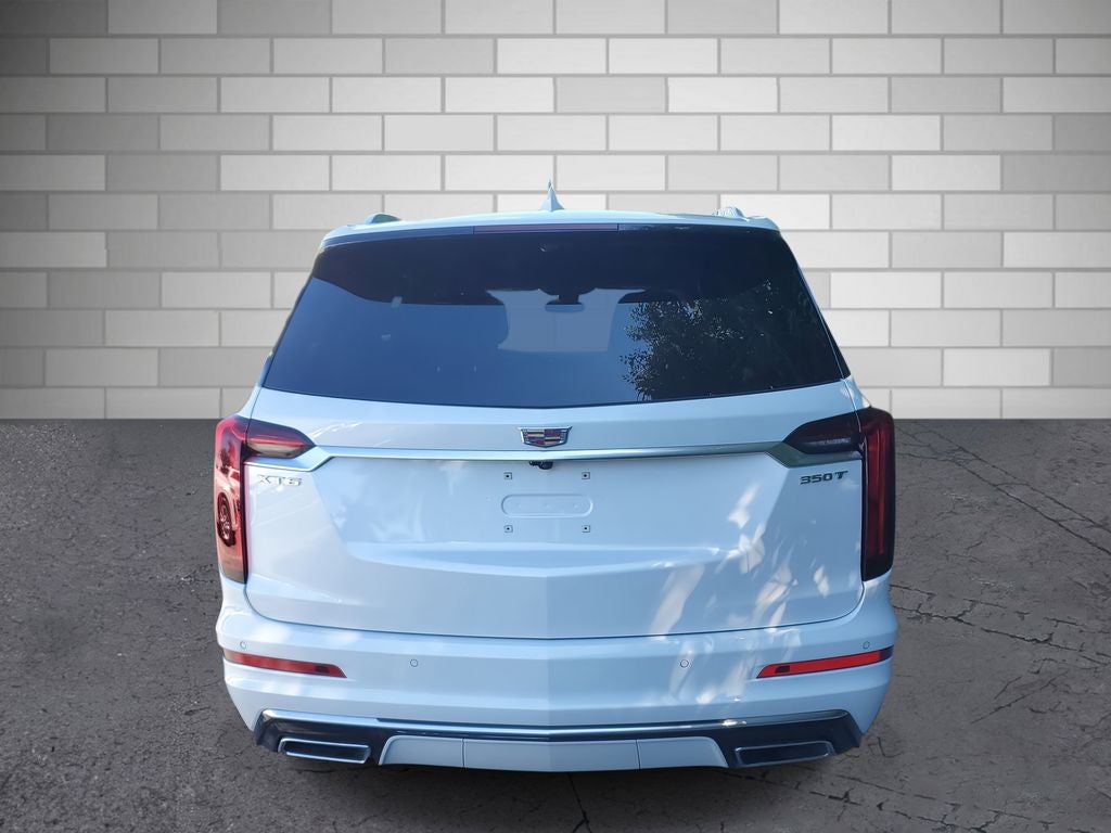 2025 Cadillac XT6 Luxury