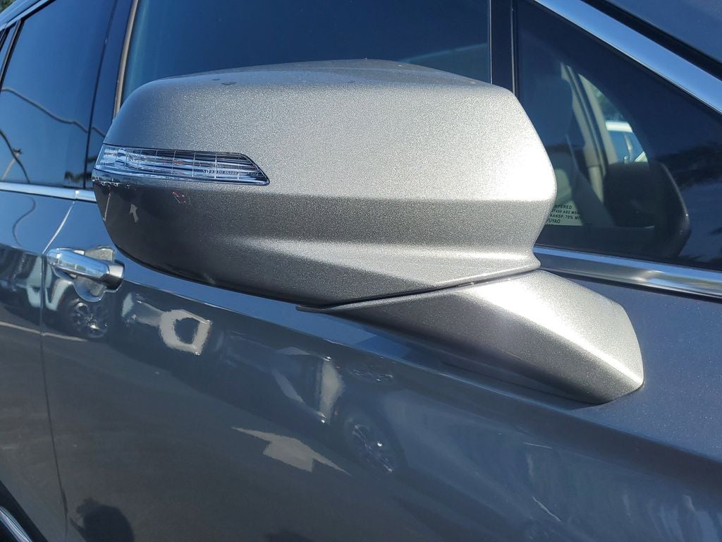 2025 Cadillac XT6 Luxury