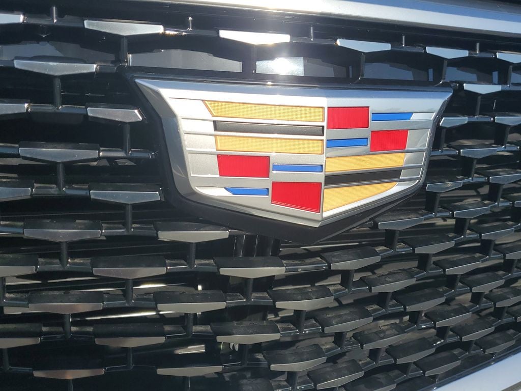 2025 Cadillac XT6 Luxury