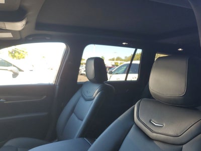 2025 Cadillac XT6 Luxury