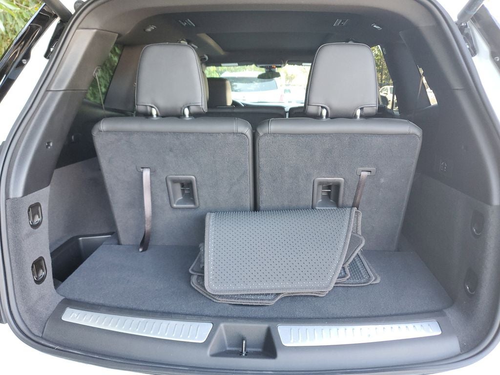 2025 Cadillac XT6 Luxury