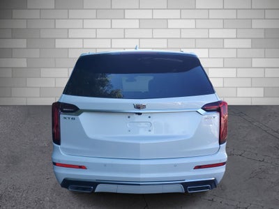 2025 Cadillac XT6 Luxury